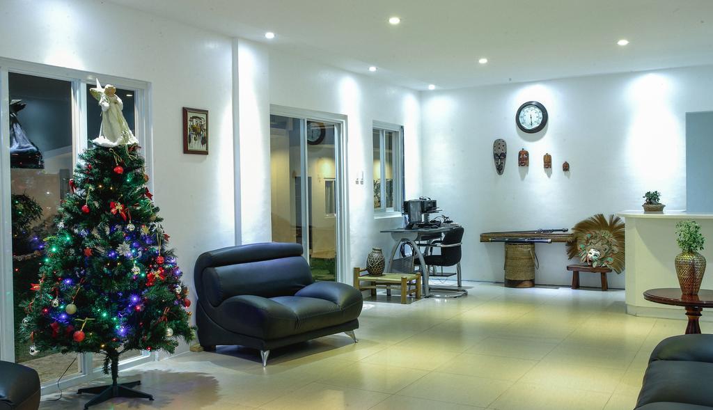 Alberto'S By Dj Seungli Silang ภายนอก รูปภาพ